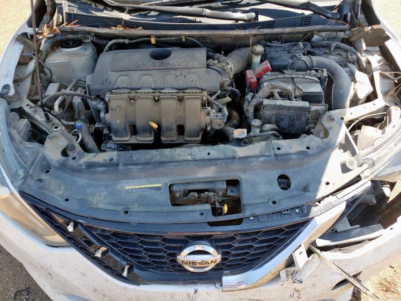 3N1AB7AP6JY338399 - 2018 NISSAN SENTRA S 白色 照片 11