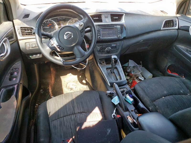 3N1AB7AP6JY338399 - 2018 NISSAN SENTRA S 白色 照片 8