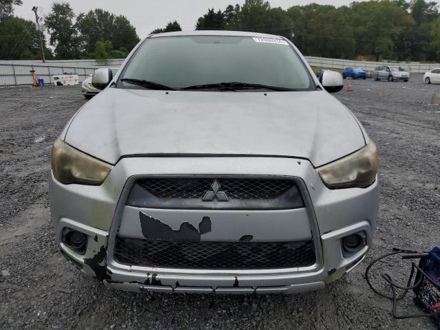 JA4AP3AU4BZ006167 - 2011 MITSUBISHI OUTLANDER ES SILVER photo 5