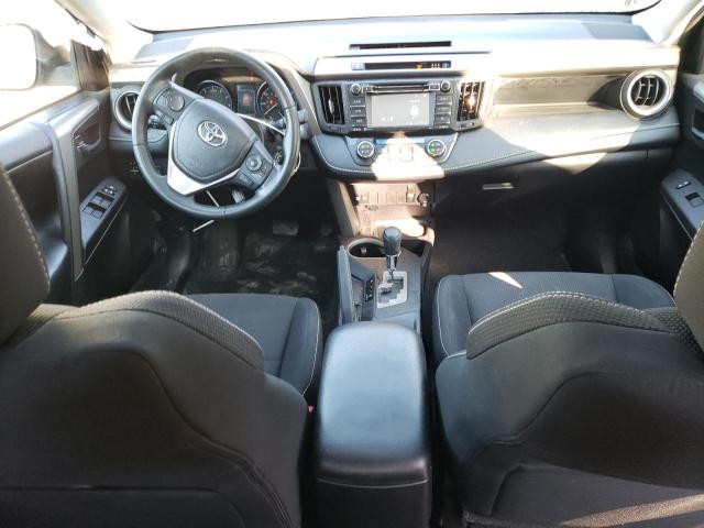 2T3RFREVXHW653697 - 2017 TOYOTA RAV4 XLE 蓝色 照片 8