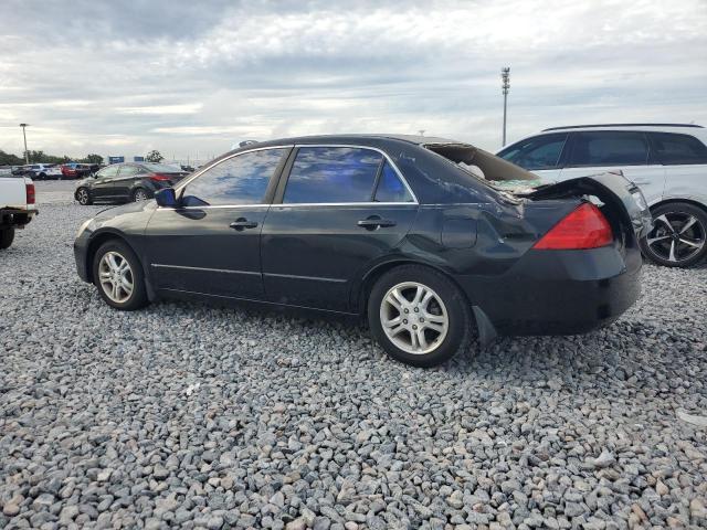 1HGCM56707A211577 - 2007 HONDA ACCORD EX Սև լուսանկար 2