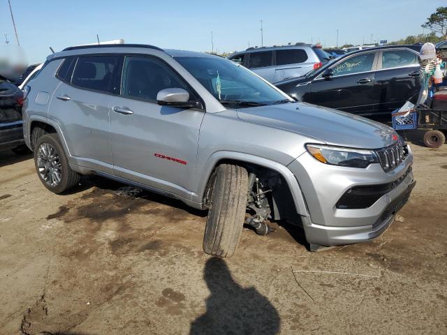 3C4NJDCN3PT502371 - 2023 JEEP COMPASS LIMITED 银色 照片 4