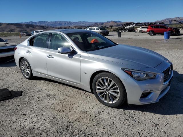 JN1EV7AP2JM365983 - 2018 INFINITI Q50 LUXE SILVER photo 4