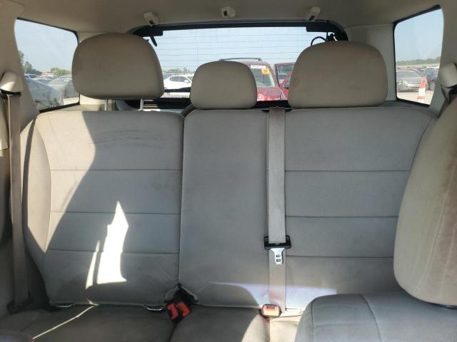 1FMCU9D70BKC38754 - 2011 FORD ESCAPE XLT თეთრი ფოტო 10