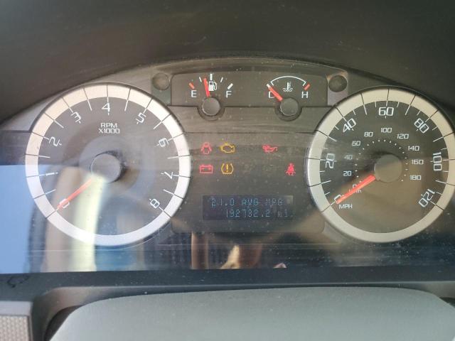 1FMCU9D70BKC38754 - 2011 FORD ESCAPE XLT თეთრი ფოტო 9