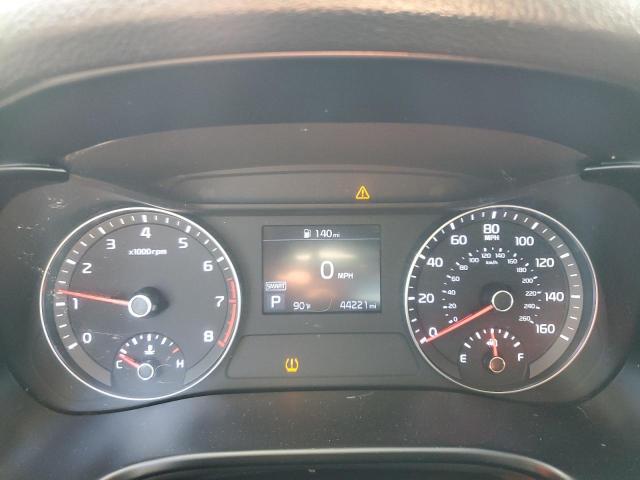 3KPF24AD5KE071394 - 2019 KIA FORTE FE ვერცხლისფერი ფოტო 9