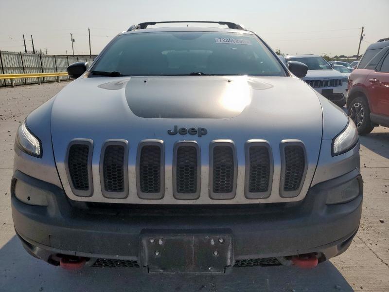 1C4PJMBS8HW631461 - 2017 JEEP CHEROKEE TRAILHAWK SILVER photo 5