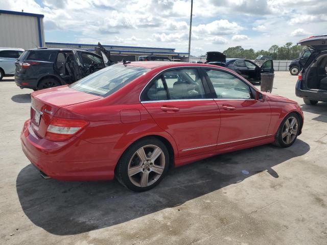 WDDGF8BB1BR138550 - 2011 MERCEDES-BENZ C 300 4MATIC RED photo 3