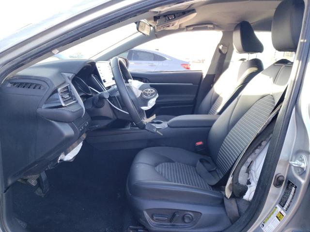 4T1G11AK3PU738357 - 2023 TOYOTA CAMRY SE NIGHT SHADE SILVER photo 7