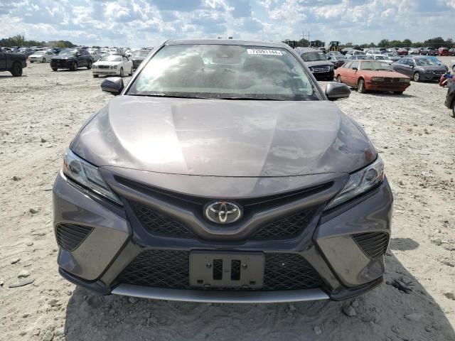 4T1B61HK7KU163903 - 2019 TOYOTA CAMRY XSE CHARCOAL photo 5