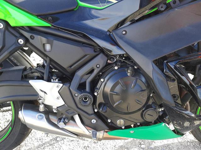 ML5EXEN16LDA11823 - 2020 KAWASAKI EX650 N GREEN photo 7