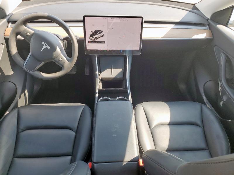 5YJYGDEE5LF045161 - 2020 TESLA MODEL Y 白色 照片 8