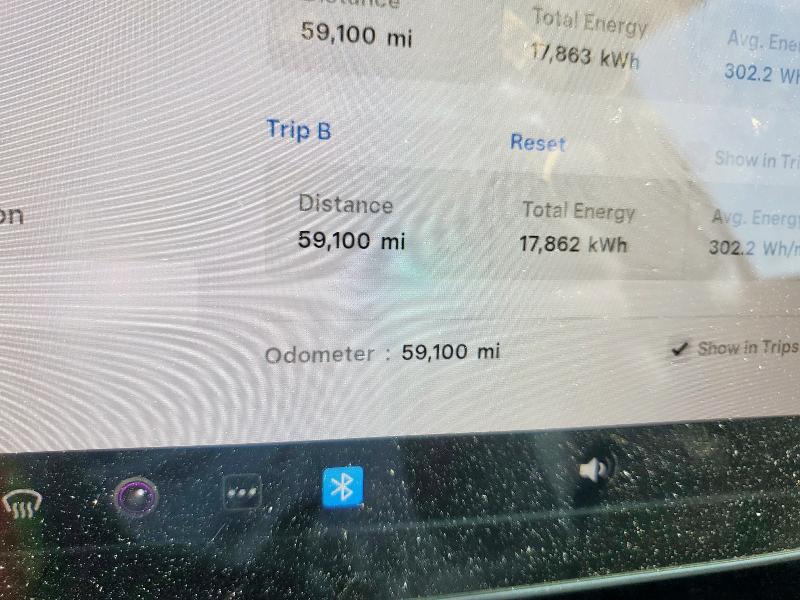 5YJYGDEE5LF045161 - 2020 TESLA MODEL Y 白色 照片 9