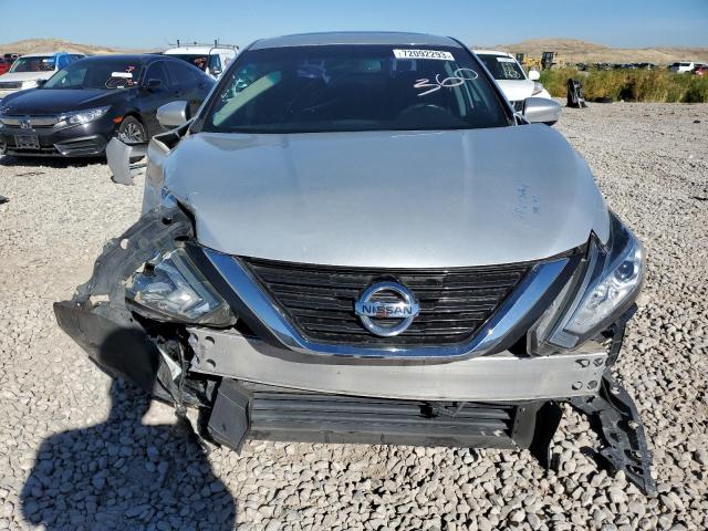 1N4AL3AP4HC214725 - 2017 NISSAN ALTIMA 2.5 SILVER photo 5