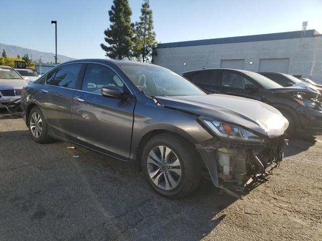 1HGCR2F35DA067548 - 2013 HONDA ACCORD LX 灰色 照片 4