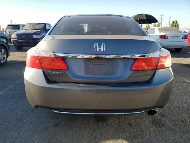 1HGCR2F35DA067548 - 2013 HONDA ACCORD LX 灰色 照片 6