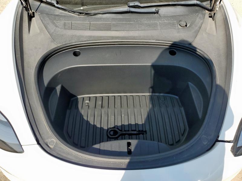 5YJ3E1EC8MF862719 - 2021 TESLA MODEL 3 WHITE photo 11