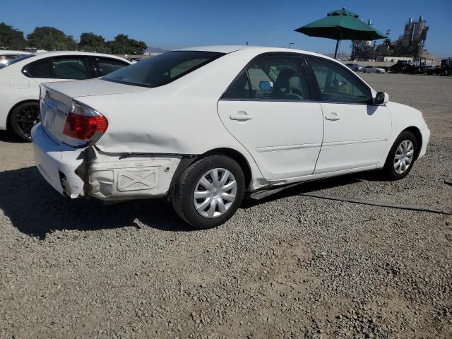 4T1BE32K65U023949 - 2005 TOYOTA CAMRY LE თეთრი ფოტო 3