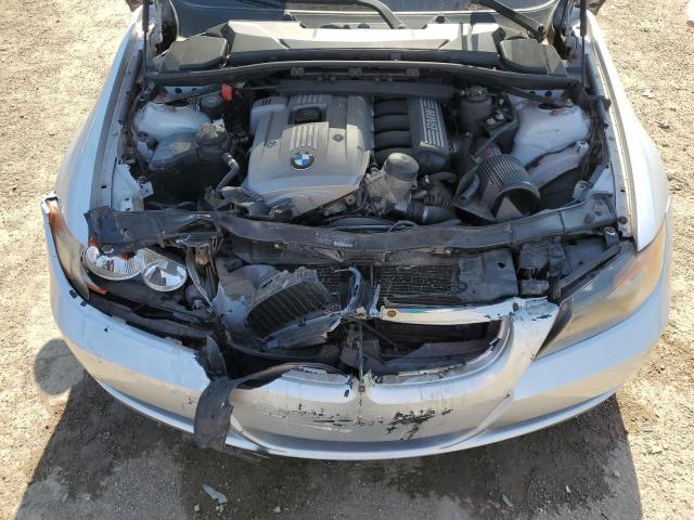 WBAVB13566KX47089 - 2006 BMW 325 I SILVER photo 11
