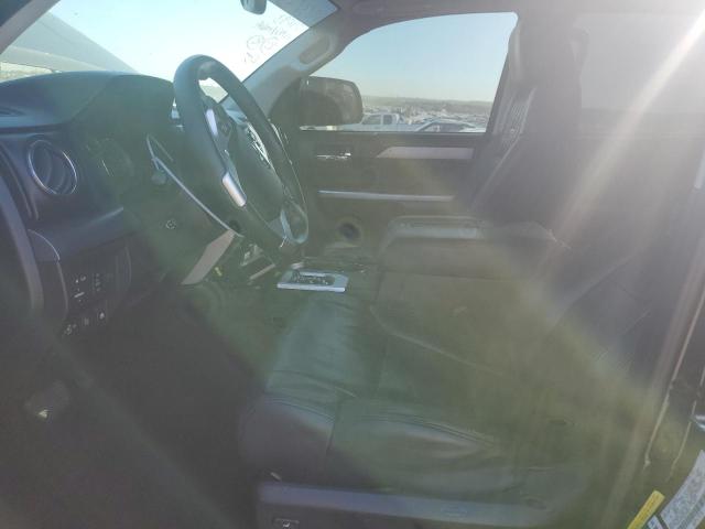 5TFAW5F12EX348557 - 2014 TOYOTA TUNDRA CREWMAX PLATINUM Schwarz Foto 7