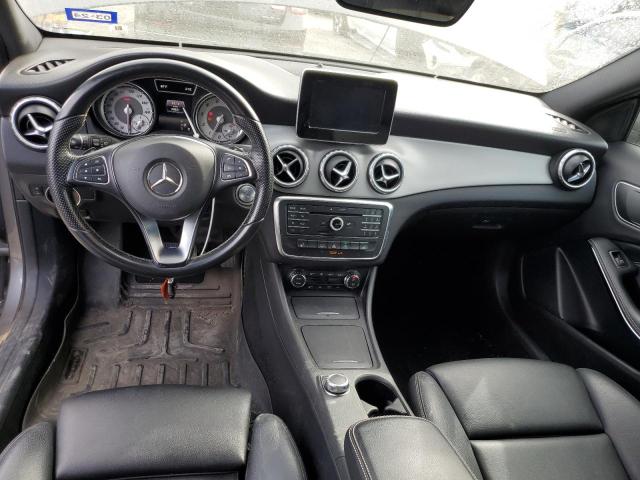 WDCTG4EB9GJ211500 - 2016 MERCEDES-BENZ GLA 250 GRAY photo 8