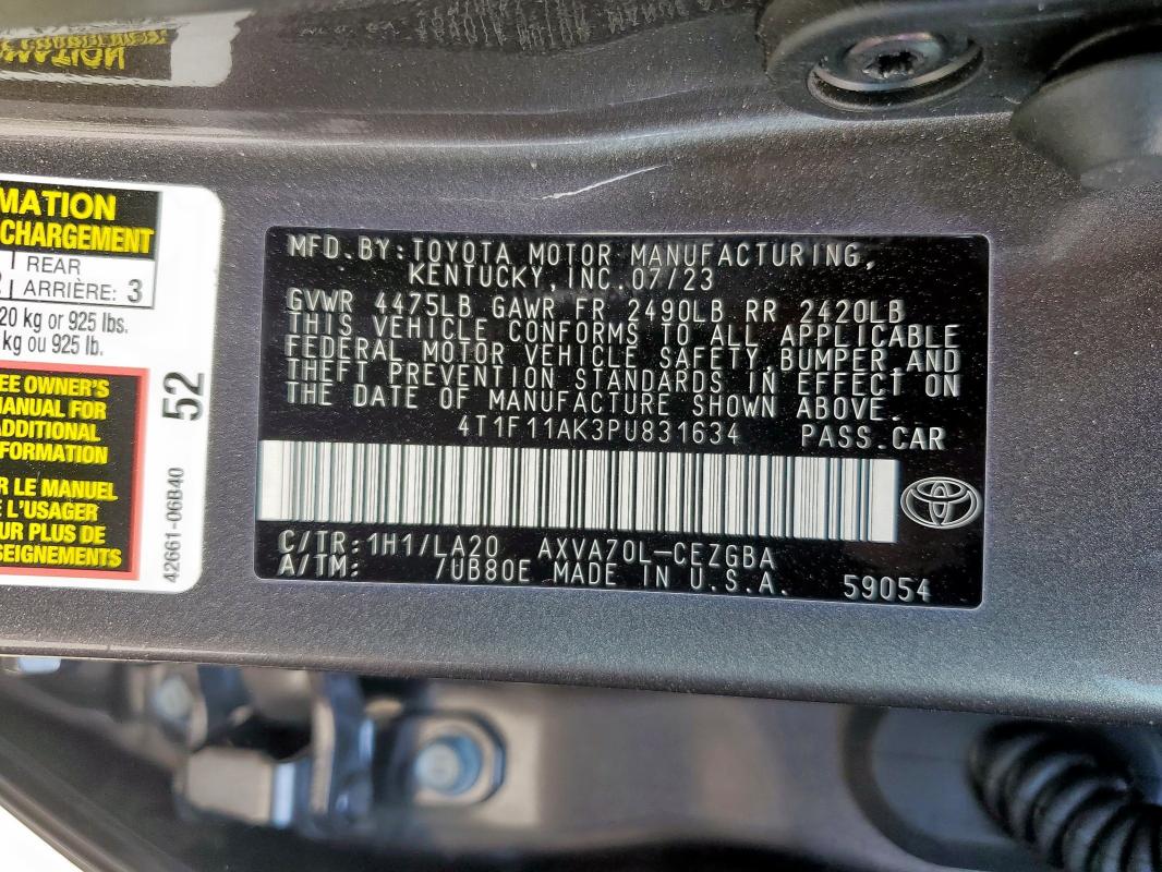 4T1F11AK3PU831634 - 2023 TOYOTA CAMRY XLE 灰色 照片 12