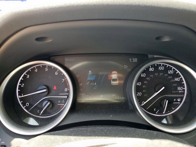 4T1F11AK3PU831634 - 2023 TOYOTA CAMRY XLE 灰色 照片 9