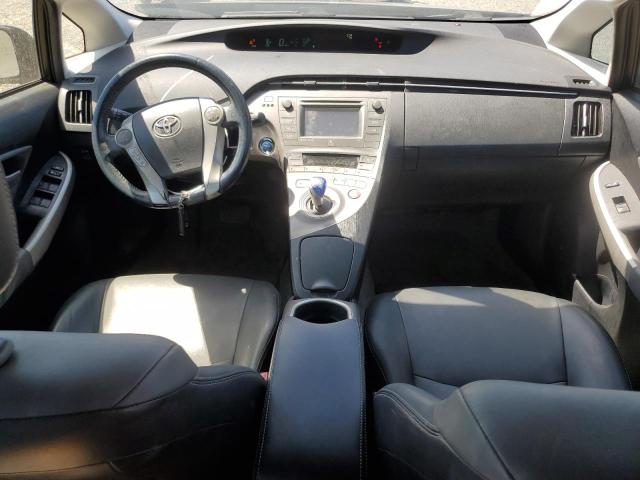 JTDKN3DUXD1685620 - 2013 TOYOTA PRIUS أزرق صورة 8
