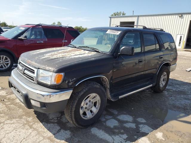 2000 TOYOTA 4RUNNER SR5, 