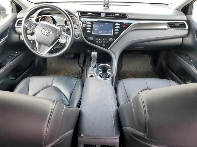 4T1B61HK6JU060485 - 2018 TOYOTA CAMRY XSE Siyah fotoğraf 8