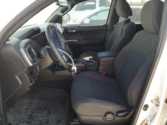 3TMDZ5BN7GM009931 - 2016 TOYOTA TACOMA DOUBLE CAB WHITE photo 7