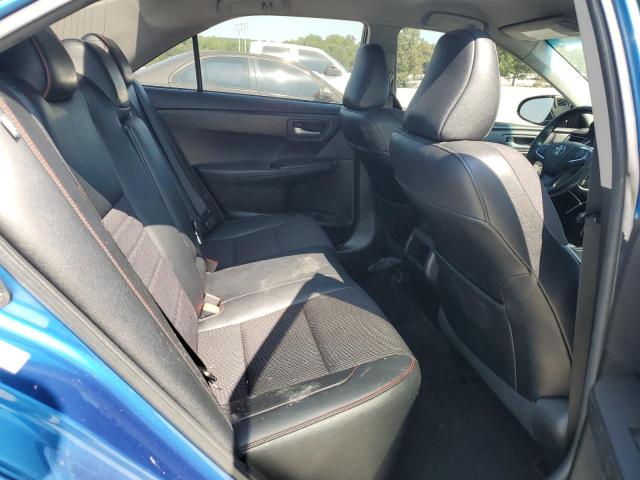 4T1BF1FK4HU623157 - 2017 TOYOTA CAMRY LE BLUE photo 10