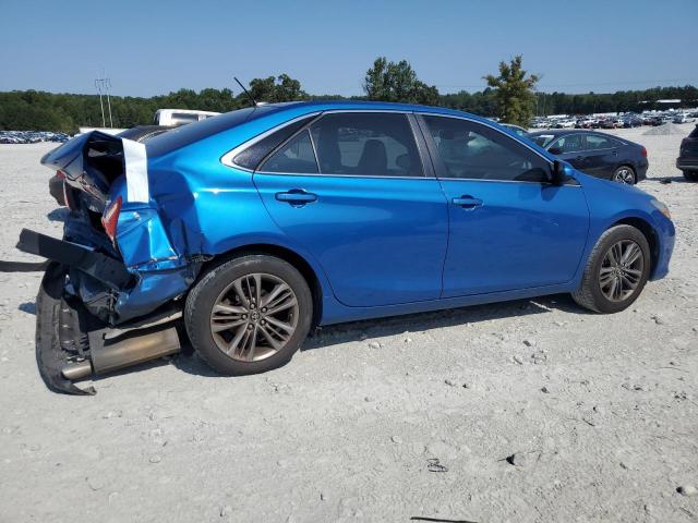 4T1BF1FK4HU623157 - 2017 TOYOTA CAMRY LE BLUE photo 3