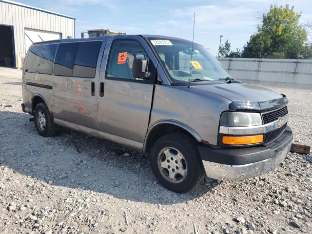 1GNFH15T161236050 - 2006 CHEVROLET EXPRESS G1 GRAY photo 4