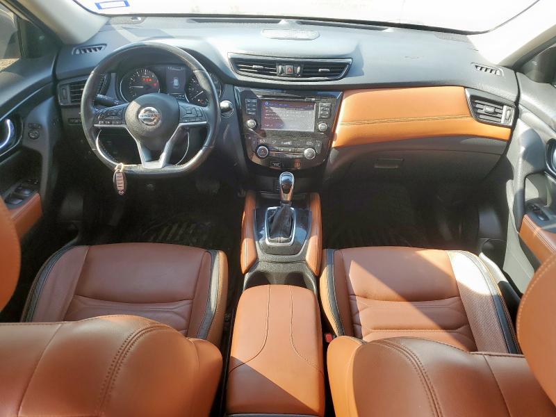 JN8AT2MV5HW252904 - 2017 NISSAN ROGUE S WHITE photo 8