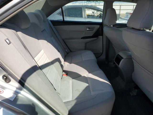 4T1BF1FK8HU286752 - 2017 TOYOTA CAMRY LE SILVER photo 10