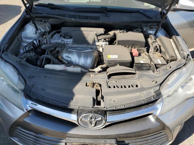 4T1BF1FK8HU286752 - 2017 TOYOTA CAMRY LE SILVER photo 11