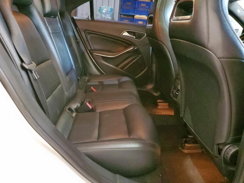 WDDSJ4EB9FN278386 - 2015 MERCEDES-BENZ CLA 250 WHITE photo 10