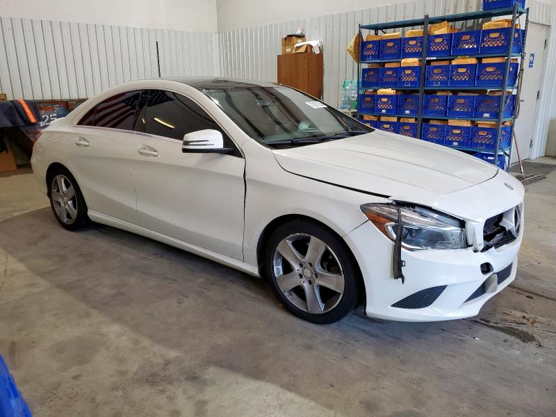 WDDSJ4EB9FN278386 - 2015 MERCEDES-BENZ CLA 250 WHITE photo 4