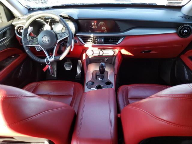 ZASFAKPNXJ7B82567 - 2018 ALFA ROMEO STELVIO SPORT Schwarz Foto 8