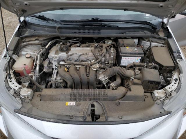 5YFEPMAE7MP199496 - 2021 TOYOTA COROLLA LE SILVER photo 11