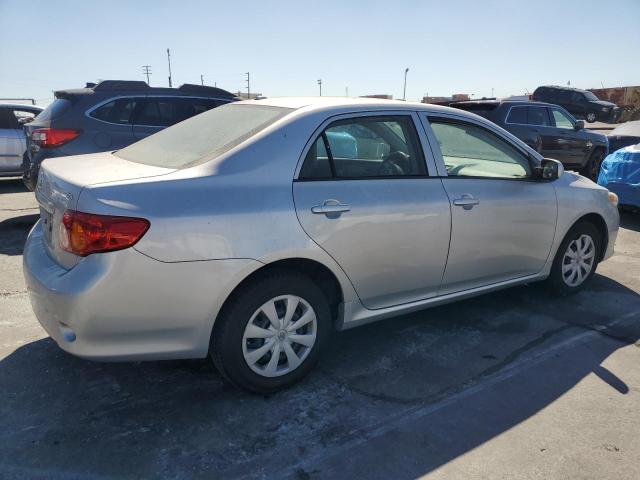 1NXBU4EEXAZ264387 - 2010 TOYOTA COROLLA BASE 银色 照片 3