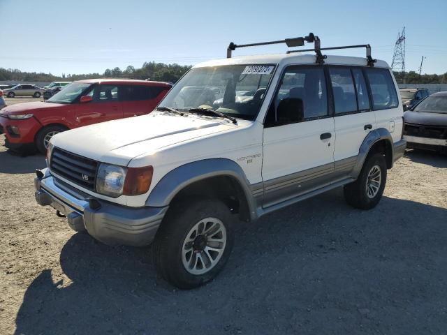 JA4MR51H6PJ008689 - 1993 MITSUBISHI MONTERO SR WHITE photo 1