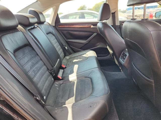 1VWCN7A36DC056008 - 2013 VOLKSWAGEN PASSAT SEL BLACK photo 10