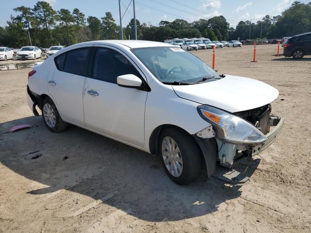 3N1CN7AP3KL849650 - 2019 NISSAN VERSA S WHITE photo 4