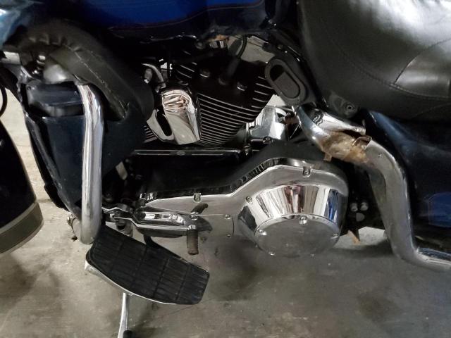 1HD1FCW184Y619536 - 2004 HARLEY-DAVIDSON FLHTCUI 蓝色 照片 7