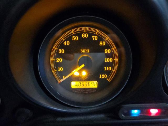 1HD1FCW184Y619536 - 2004 HARLEY-DAVIDSON FLHTCUI 蓝色 照片 8