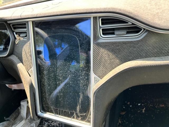 5YJSA1E42FF114101 - 2015 TESLA MODEL S أحمر صورة 8