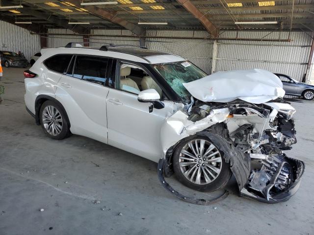 5TDKDRBH5PS509450 - 2023 TOYOTA HIGHLANDER L თეთრი ფოტო 4