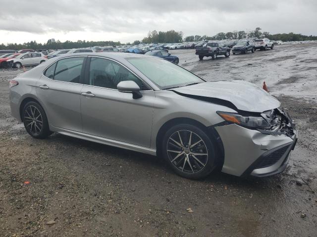 4T1G11BK4PU100861 - 2023 TOYOTA CAMRY SE NIGHT SHADE SILVER photo 4
